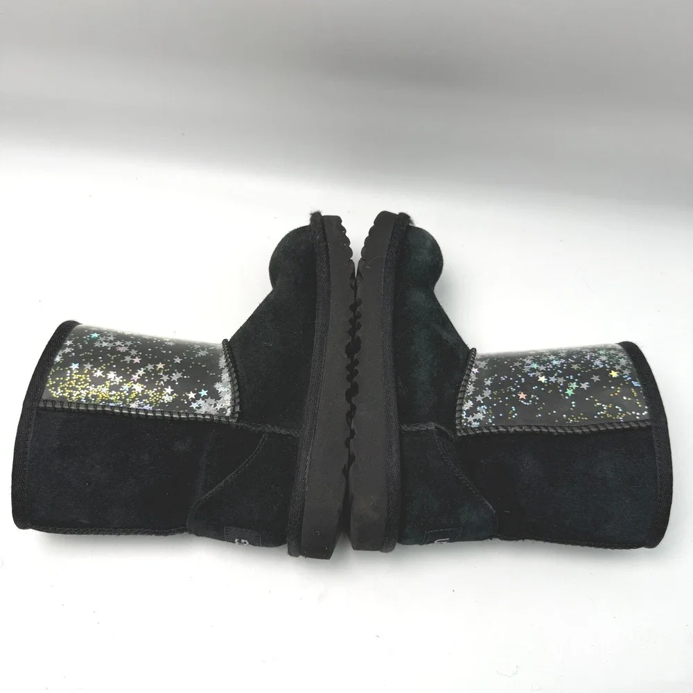 UGG‎ Classic Kids 11 Black Suede Glitter Star Sheepskin Lined Kidcore Cozy